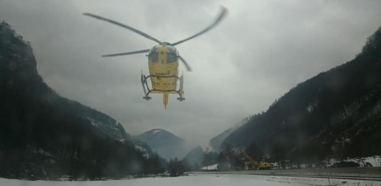 Heute.at - Bub (2) verbrüht sich mit Wasser - schwer verletzt