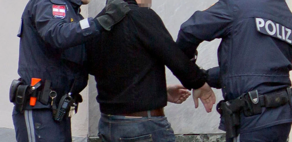 Der rabiate Bursche wurde festgenommen.