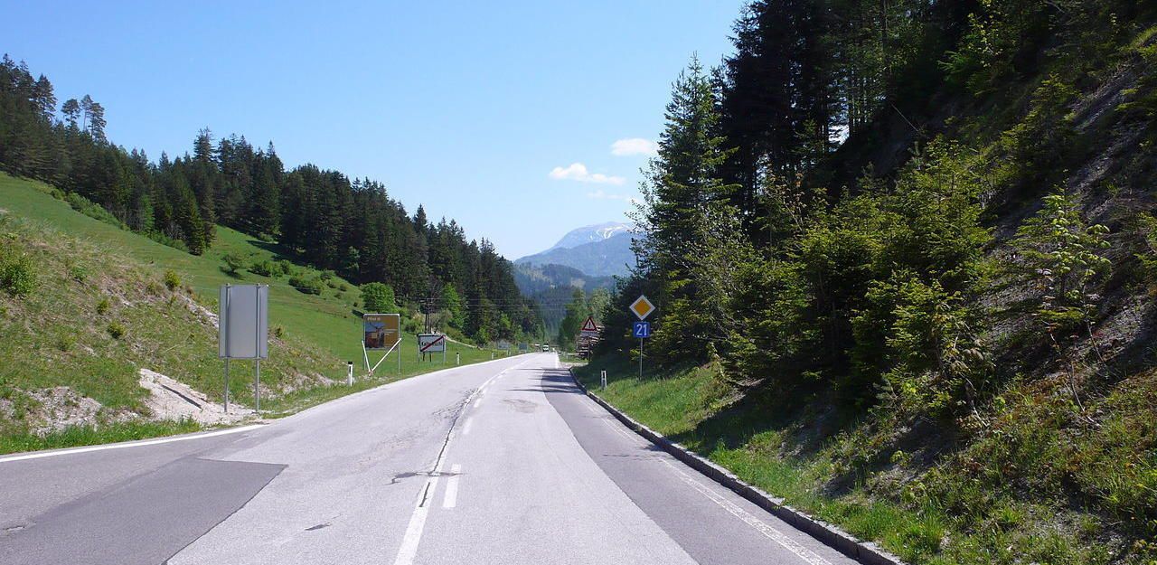 Die Kalte Kuchl ist aufgrund ihrer malerischen Landschaft beliebt.