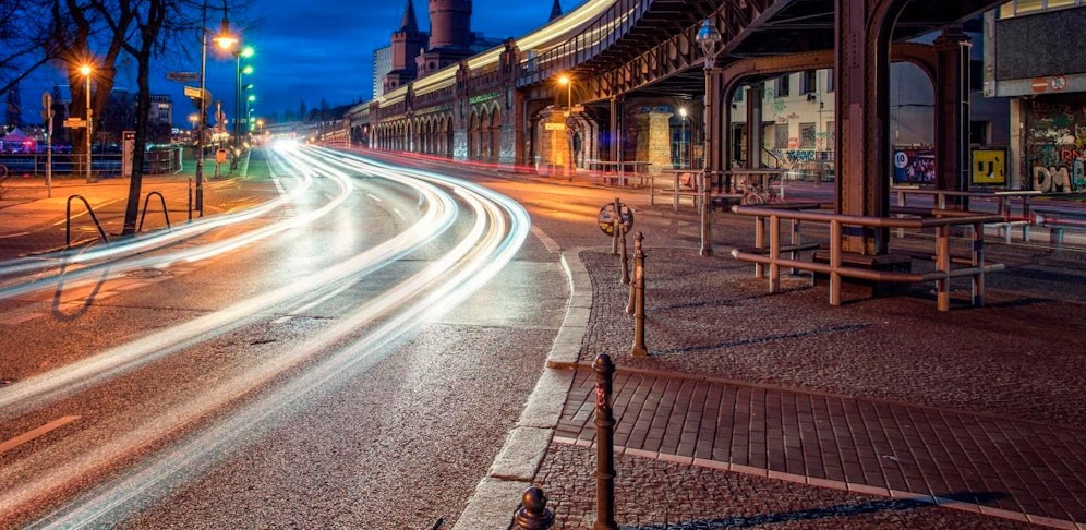Die 15-jährige Österreicherin war bei einem Berlin-Besuch von einem Straßenmusiker im Stadtteil Friedrichshain vergewaltigt worden.