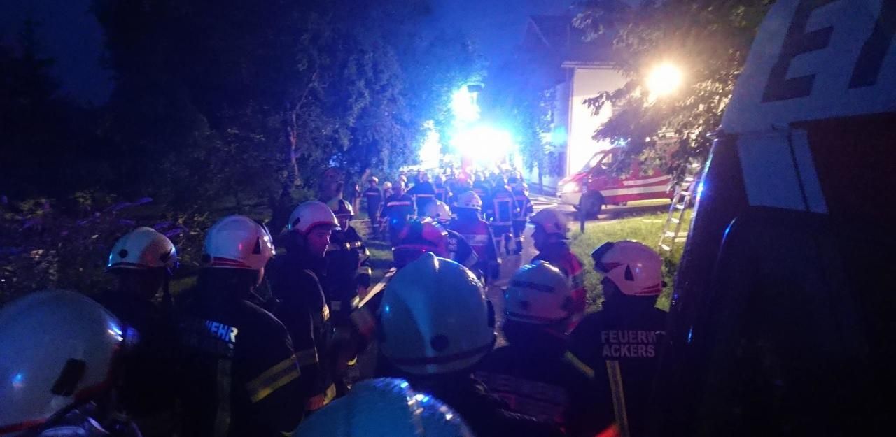 Heute.at - Ermittlungen gegen Frau (53) wegen Mordversuch