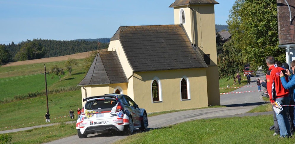 Am Wochenende ging die NÖ-Rallye über die Bühne, die Polizei strafte Teilnehmer und vor allem Besucher ab.
