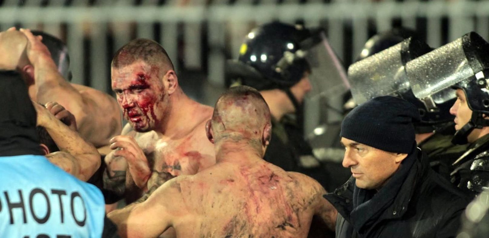 Belgrad-Hooligans gaben Anleitung für Schlägerei