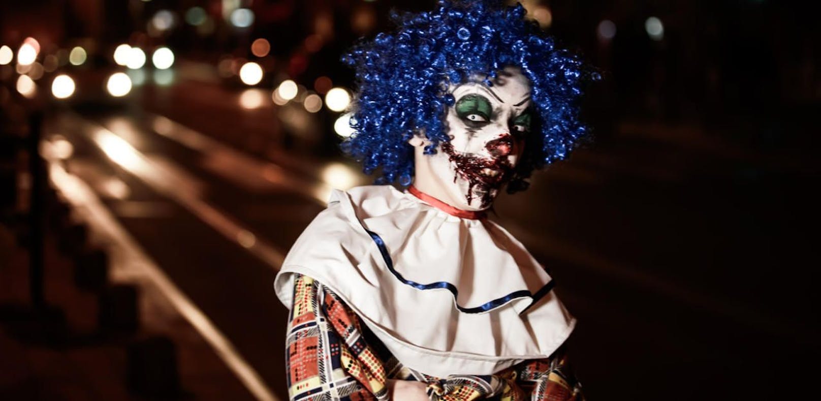 Der Horror-Clown wurde verletzt in ein Spital gebracht