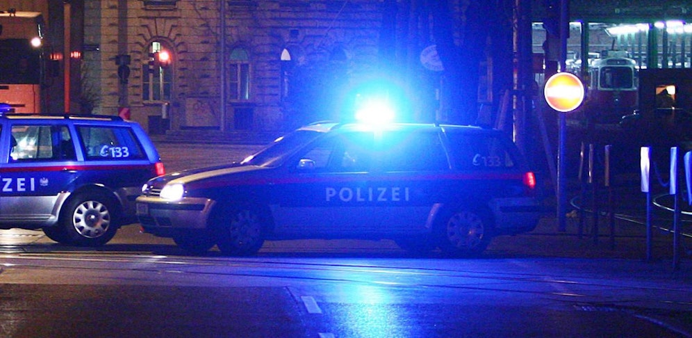 Die Polizei nahm die randalierende Frau fest