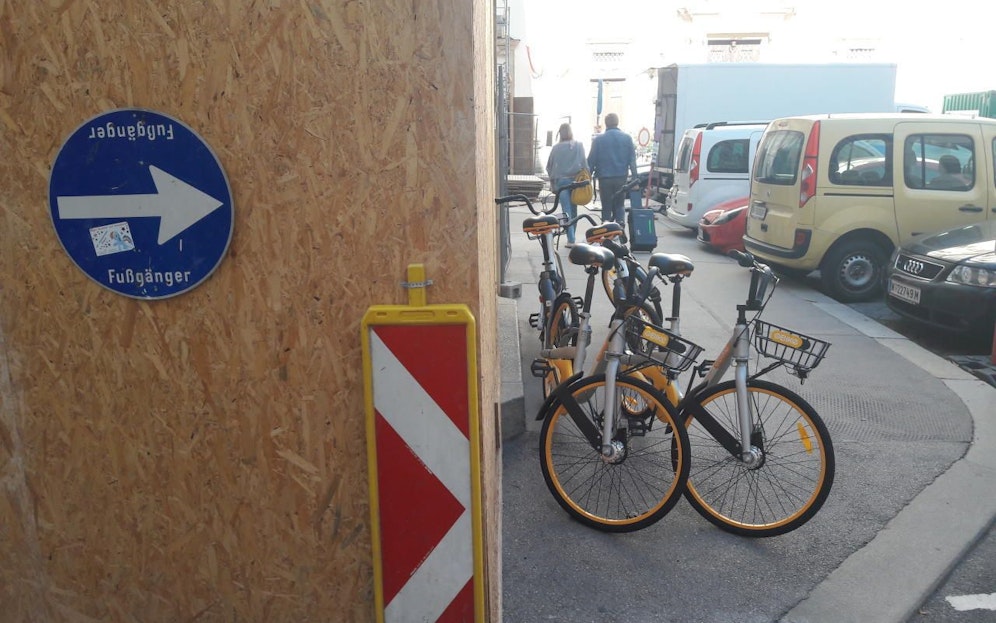 Bei Verkehrsbehinderung kann die MA48 bis zu 700 Euro Strafe verlagen. Aber von wem?