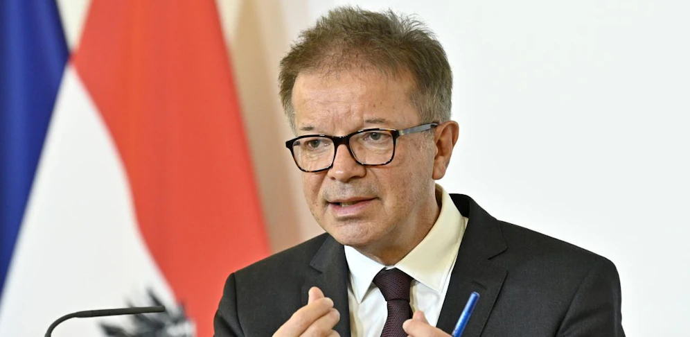 Gesundheitsminister Rudolf Anschober (Grüne) tritt heute mit Ministerin Aschbacher und Bildungsminister Faßmann vor die Presse.