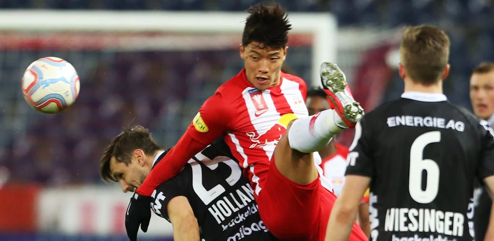 Der LASK führt die Liga nach der Punkteteilung mit drei Punkten Vorsprung an. Ob die Meisterschaft fertiggespielt werden kann, steht in den Sternen.