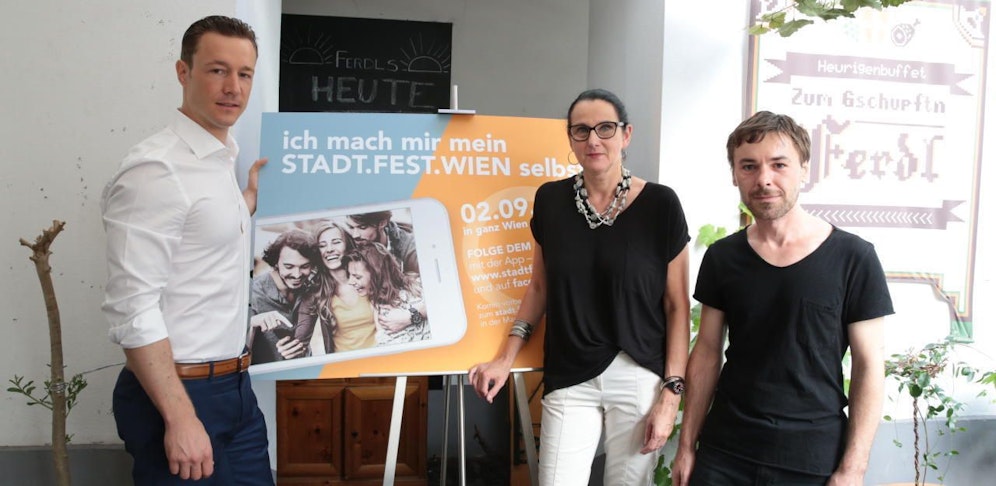 Das Stadtfest erfindet sich neu! ÖVP-Wien-Chef Gernot Blümel, "Wiener Stadtfeste"-Präsidentin Susanne Reichard und Florian Neumann (Event-Agentur Hallamasch CAE) erklärten die neue "Stadtfest"-App.