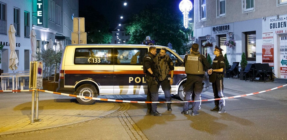 Die Polizei rückte aus und nahm den 27-Jährigen fest 