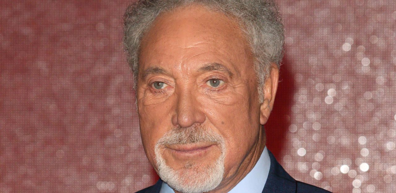 Heute.at - Tom Jones wird sexueller Missbrauch vorgeworfen