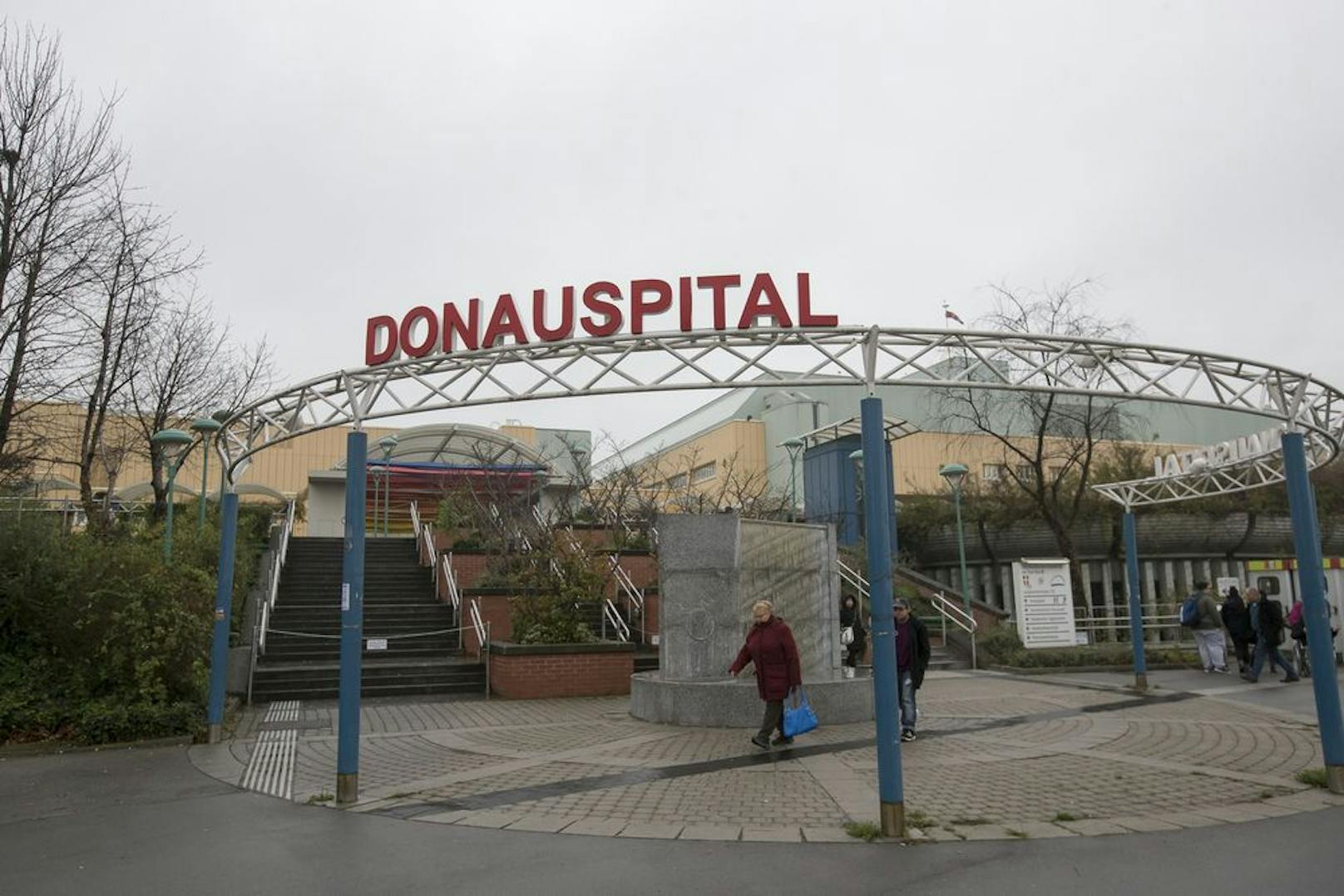 Der Verletzte wurde ins Donauspital gebracht.