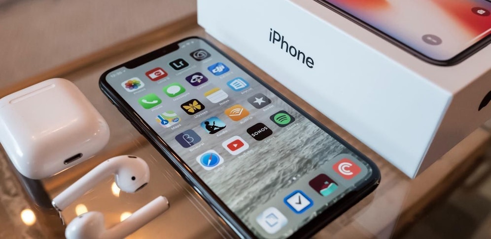 Plant Apple, nächstes Jahr ein günstigeres iPhone herauszubringen? Ja, glaubt die japanische Zeitung "Nikkei".