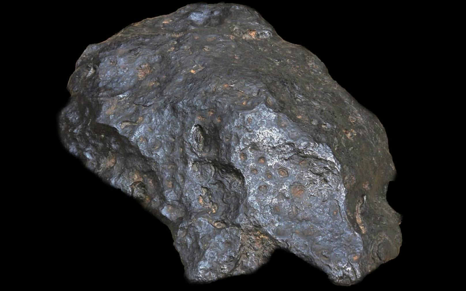 Der Meteorit fungierte jahrelang als Türstopper. (Archivbild)