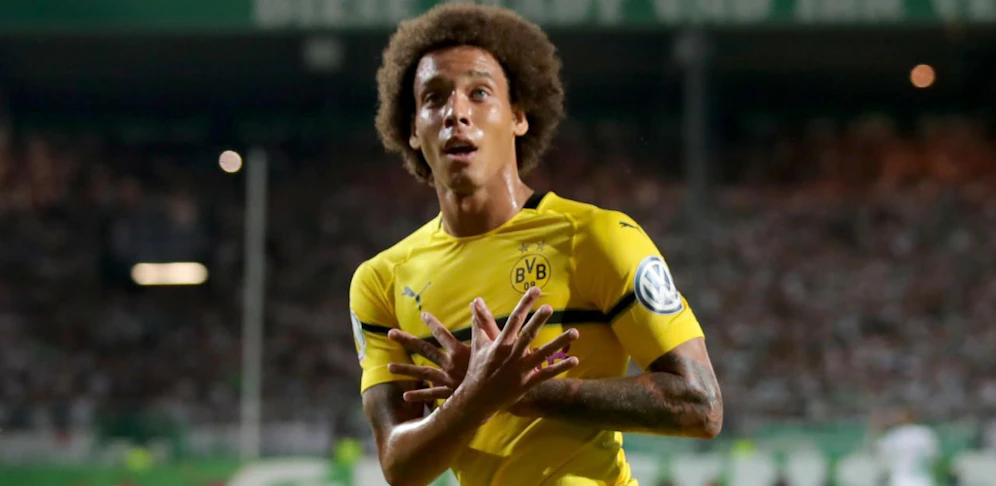 Axel Witsel jubelte bei seinem ersten Tor für Borussia Dortmund mit dem "Doppeladler".