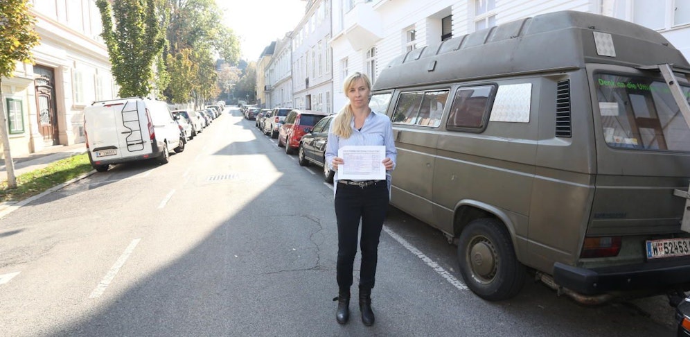 Initiatorin Irene Ganser in der Trauttmansdorffgasse: "Lage ist unerträglich."