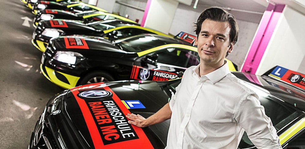 Foto vor Corona: Fahrlehrer Christian Sigmund 