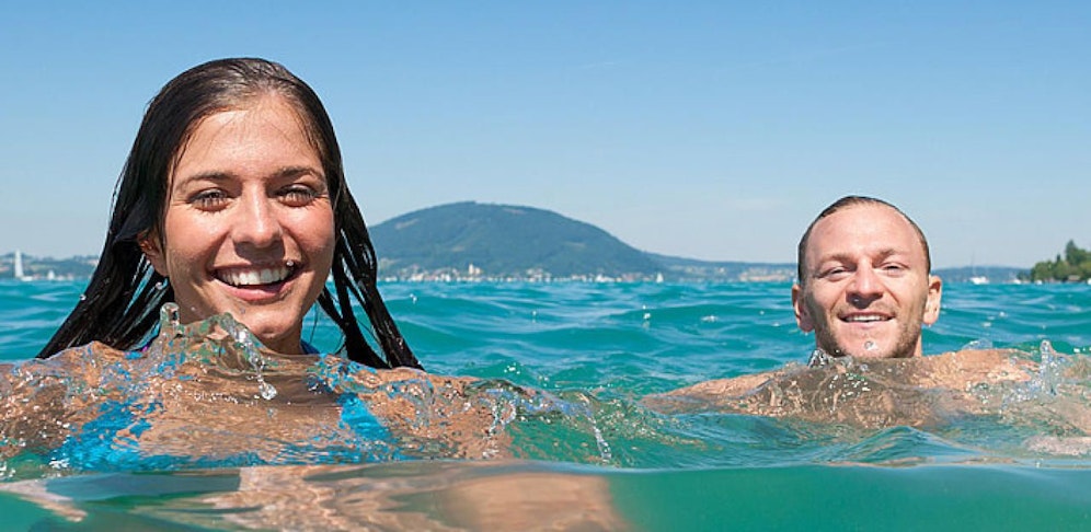 Der Attersee soll zum großen FKK-See werden.