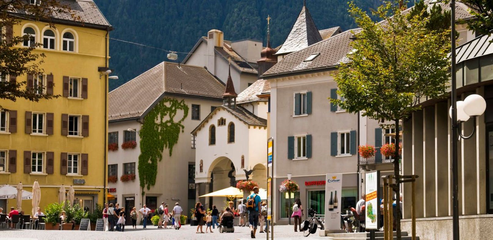 Der Hauptplatz der Gemeinde Brig im Kanton Wallis.