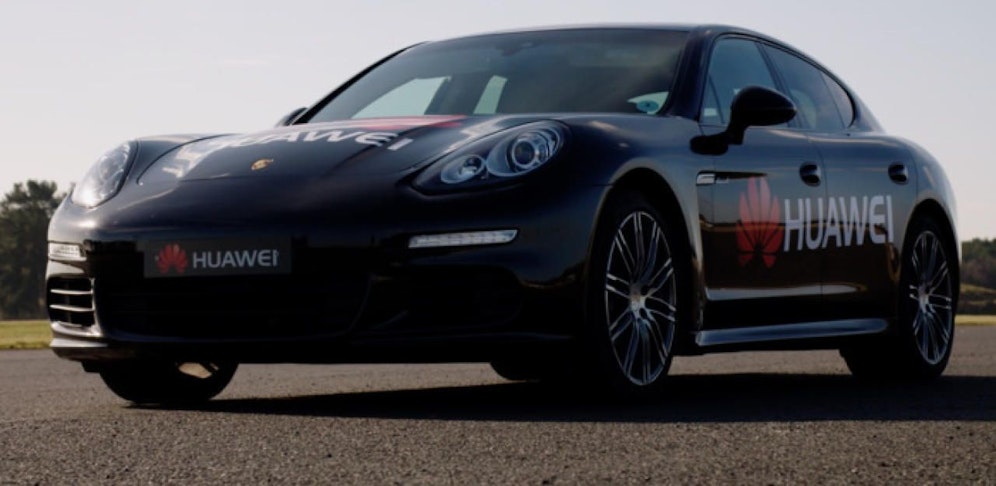 Der selbstfahrende Porsche Panamera von Huawei.