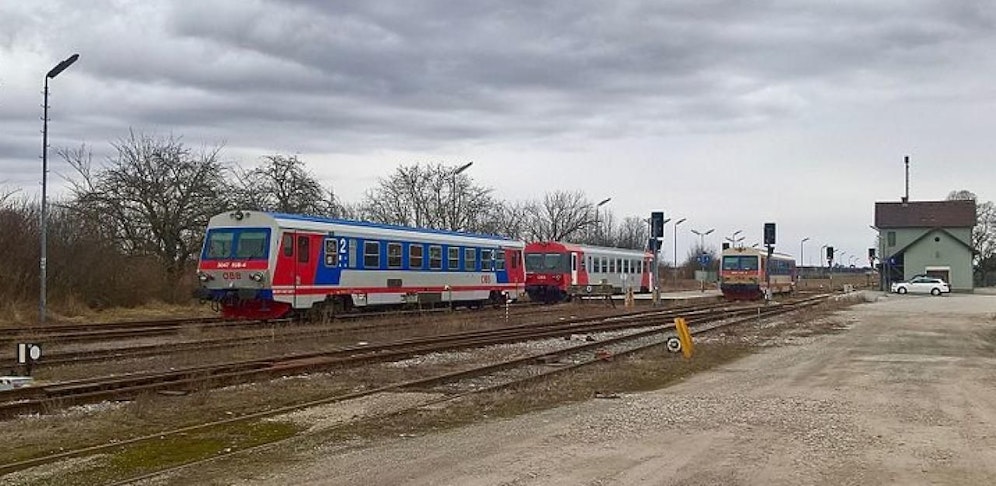 Bahnhof in Groß Schweinbarth.