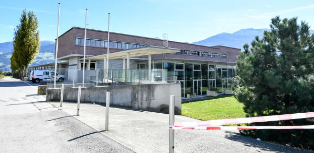 Heute.at - Zehn Jahre Haft für Messer-Mann vor Schule