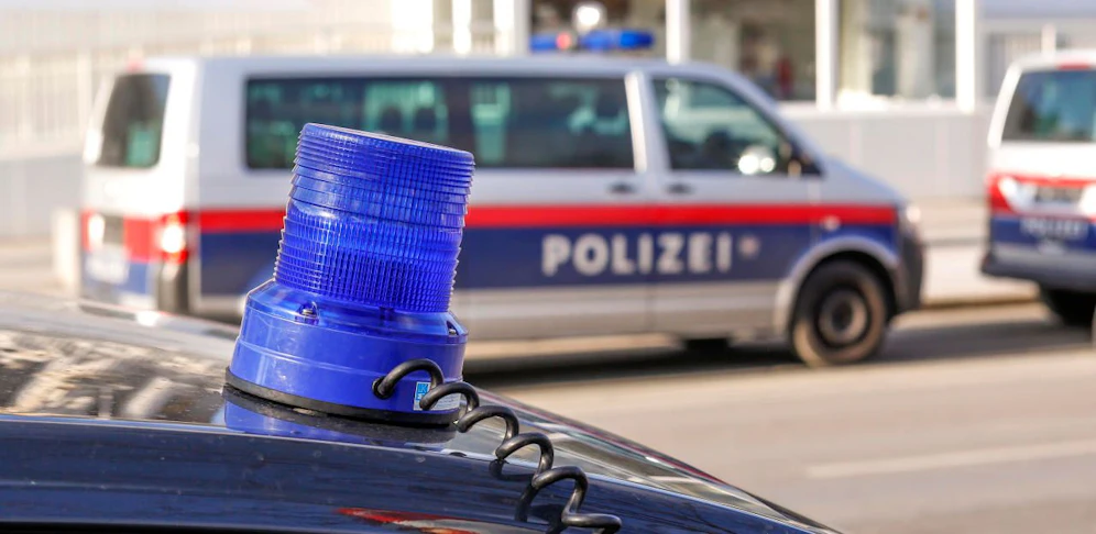 Die Polizei ermittelt nach den rechtsextremen Ausfällen in der Schule.