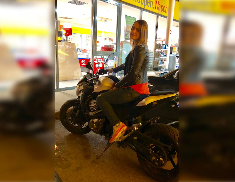 Melissa (25): "Ich habe vor zwei Jahren mit dem Motorradfahren angefangen und anfangs war der Stadtverkehr natürlich eine große Herausforderung."