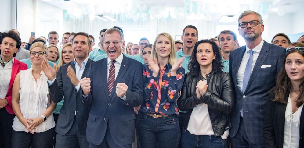 LH Thomas Stelzer mit der OÖVP-Spitze