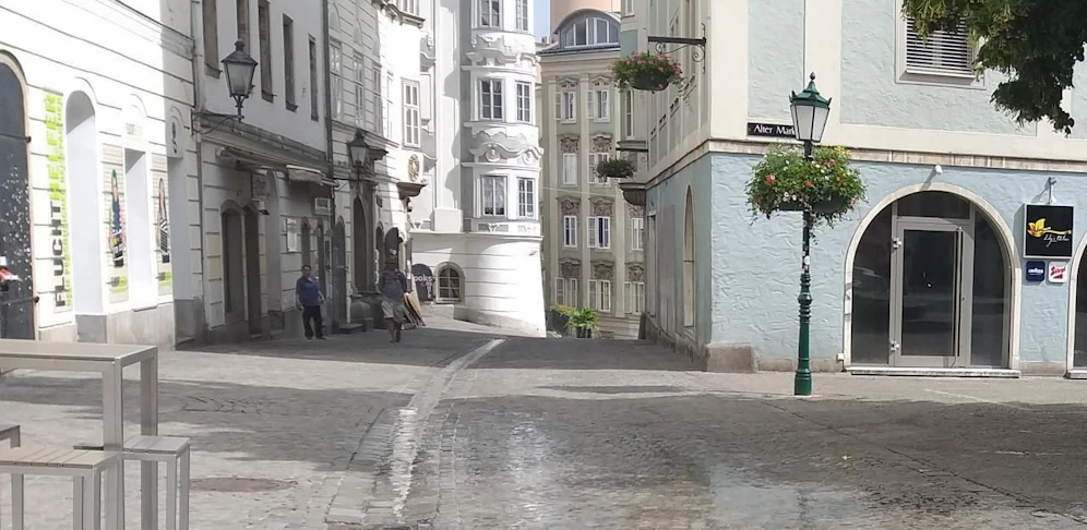 In der Linzer Altstadt kam es zu der Attacke auf den Mann. (Michael Prieschl)