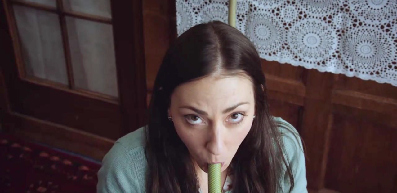 Heute.at - Auf die Knie, in den Mund