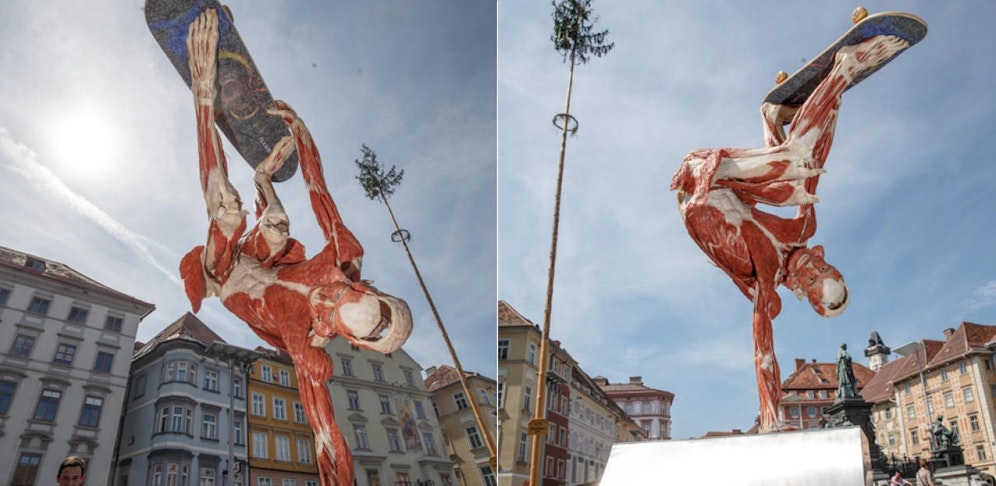 Vorbote der "Körperwelten" am Grazer Hauptplatz.