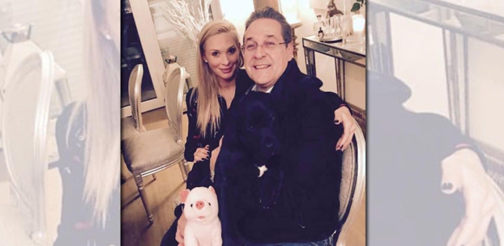 Freuen sich über Nachwuchs am Neujahrstag: Das Ehepaar Strache