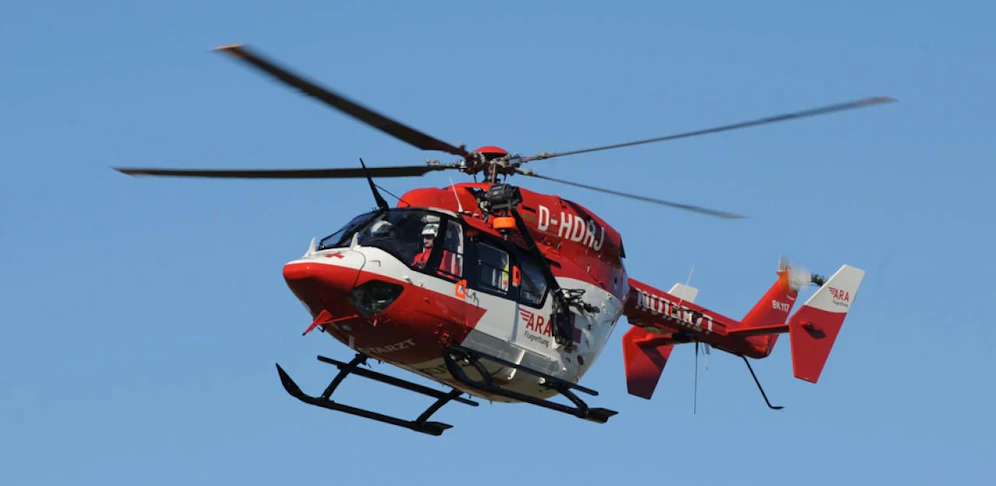 Der Bub wurde mit dem Hubschrauber ins Spital gebracht. (Symbolbild)