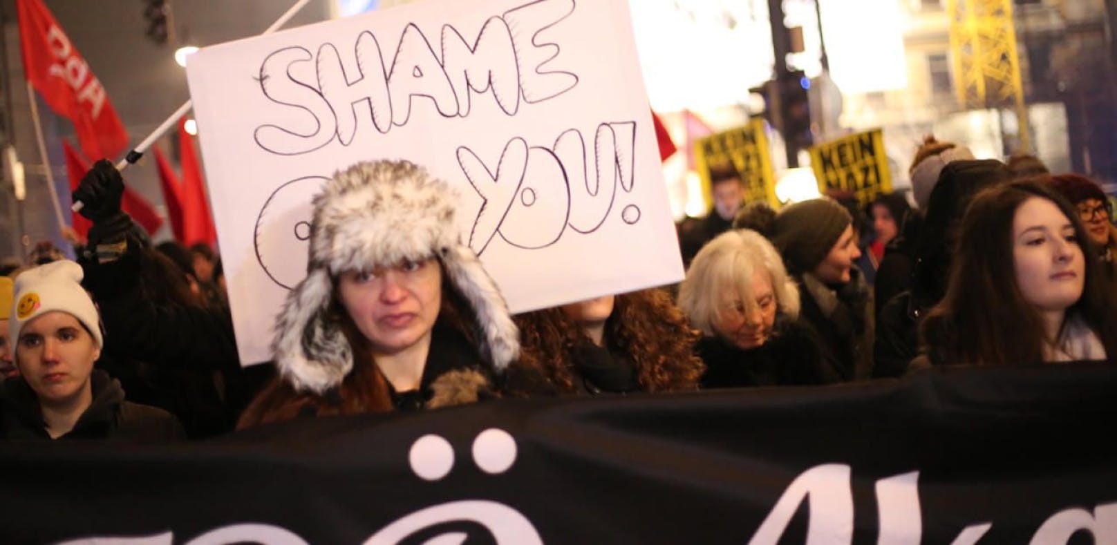 "Flashmob of Shame" JETZT LIVE vor  Kanzleramt