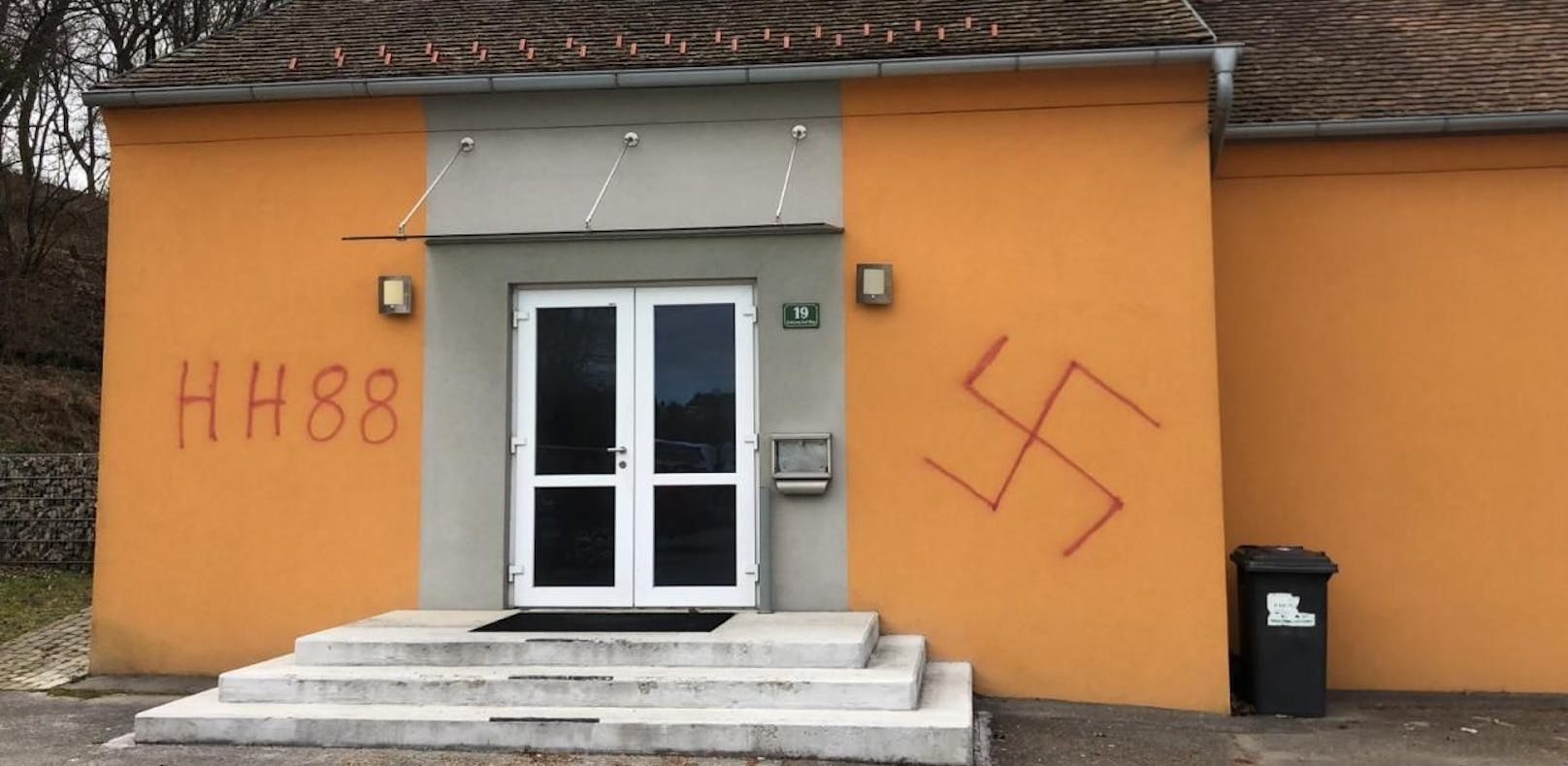 Nazi-Schmierereien in  Eggenburg und Horn