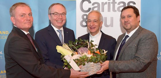 Karl Auer, Stephan Pernkopf, Michael Landau und Hannes Ziselsberger von der Caritas St. Pölten