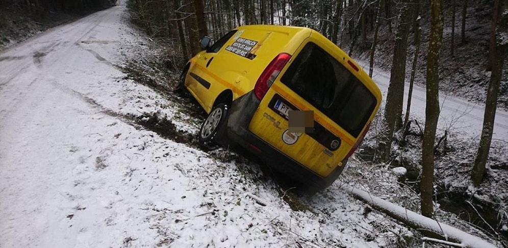 Das Auto war kurz davor umzukippen.