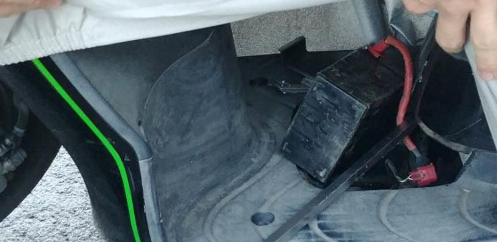 Tatwerkzeug und manipulierte Kabel wurden am Tatort vorgefunden,