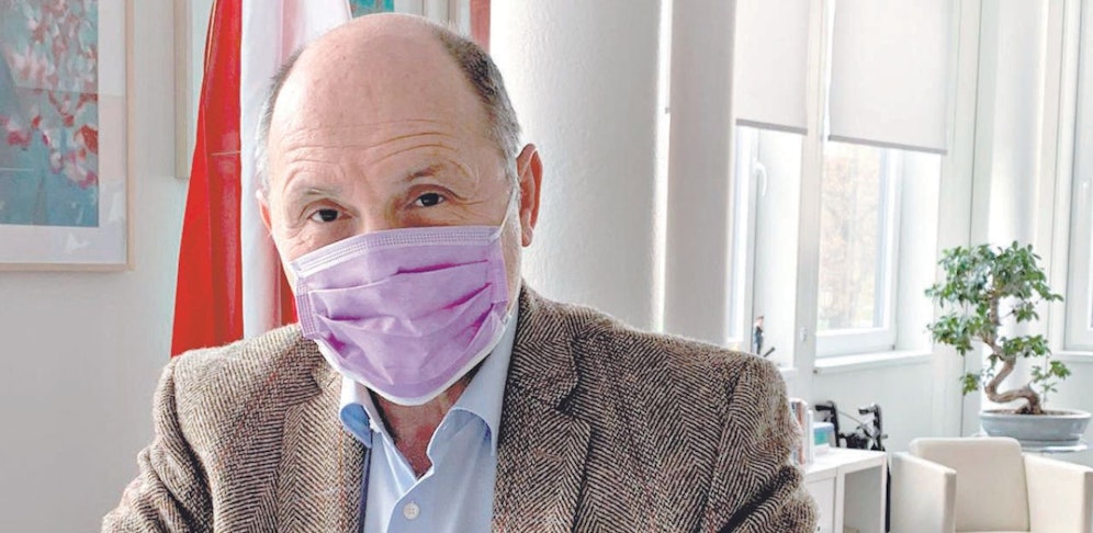 "Schutzmaskiert": Nationalratspräsident Wolfgang Sobotka (ÖVP)