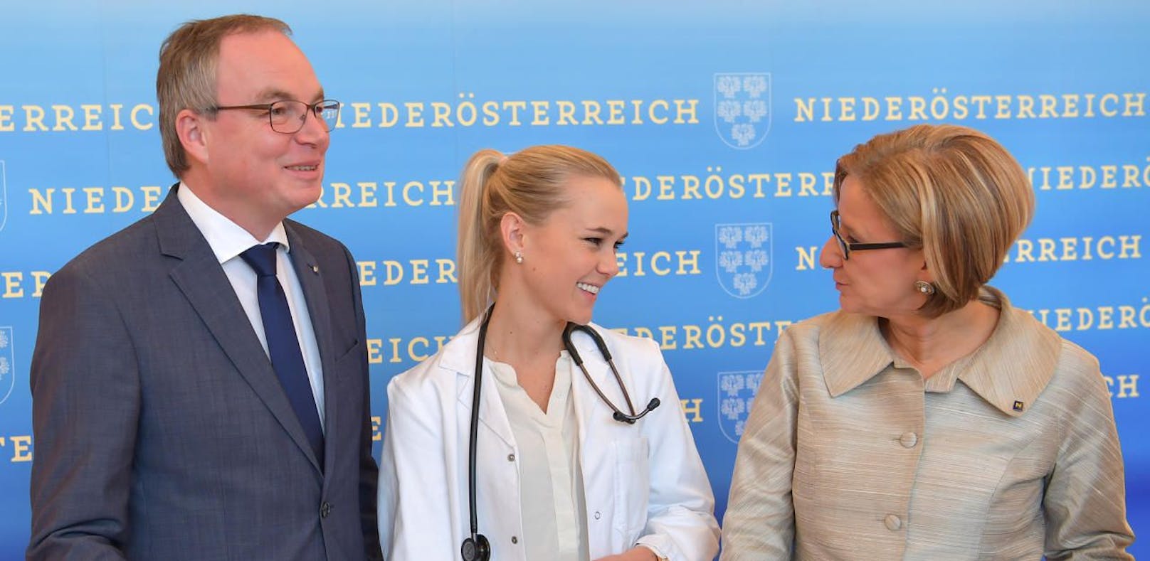 Pernkopf und Mikl-Leitner mit einer Ärztin bei der Vorstellung der Initiative Landarzt vor einigen Wochen.