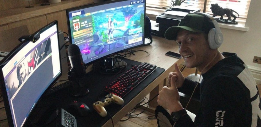 Mesut Özil ist begeisterter Fortnite-Spieler. Nicht alle seiner Fans teilen die Leidenschaft für den Shooter.