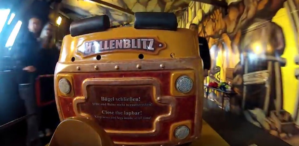 Die neue Attraktion: Höllenblitz