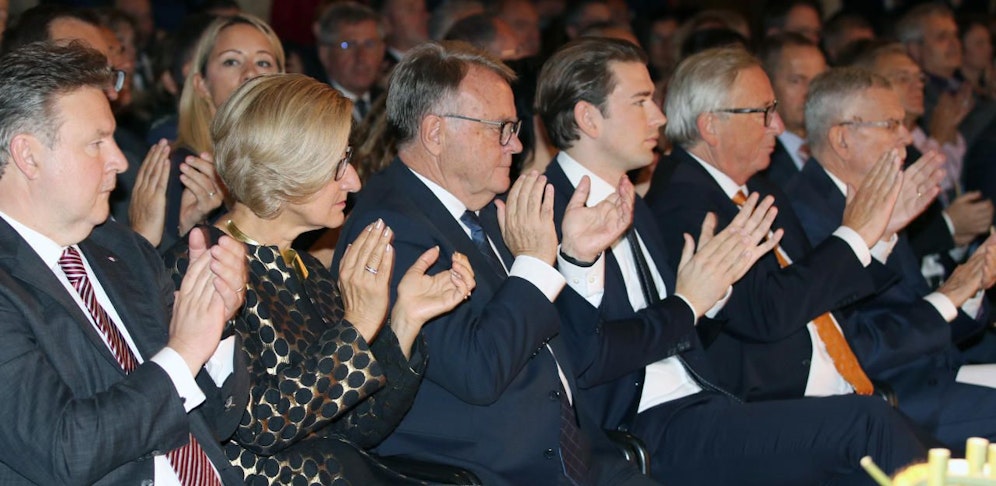 Festakt der Bundesländer anlässlich "100 Jahre Republik Österreich"