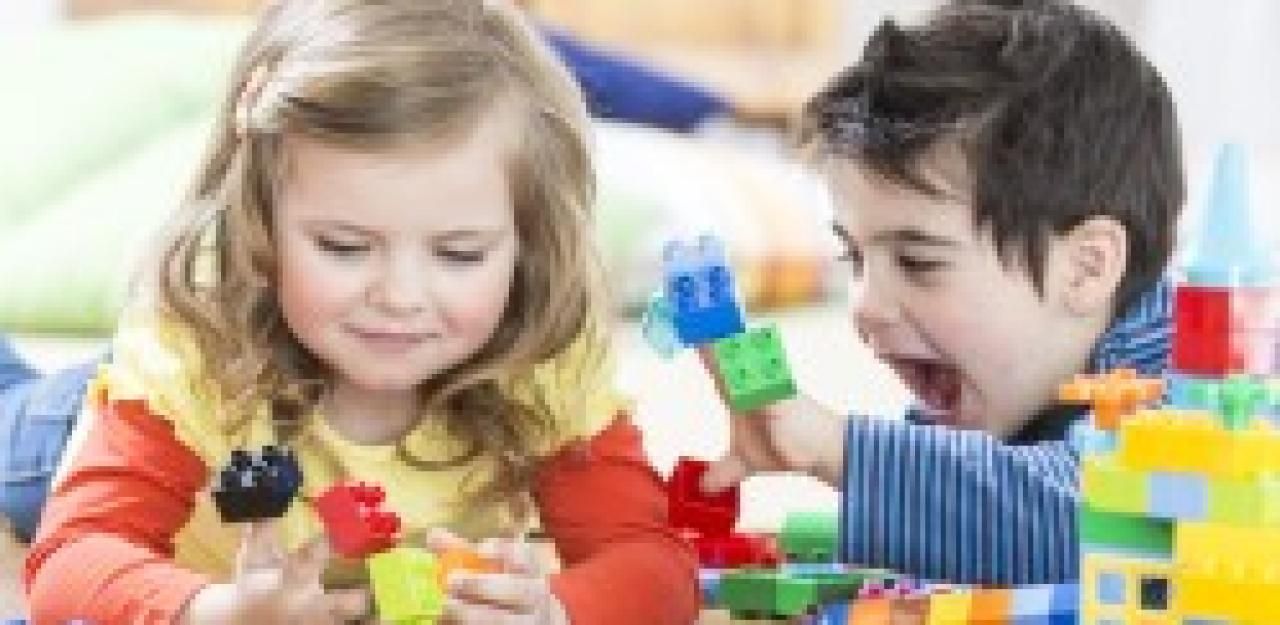 Heute.at - Lego-Schau: Die große Welt aus kleinen Steinen