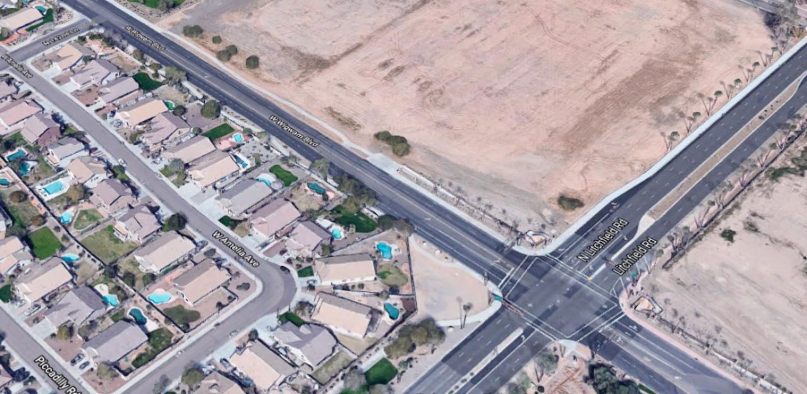 In dieser Wohngegend spielte sich das Drama ab: Die Kreuzung Litchfield Road / Wigwam Boulevard in Litchfield Park, Arizona.