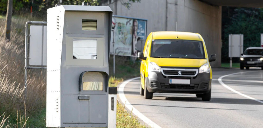 Der Kleintransporter wurde mit 159 km/h erwischt.