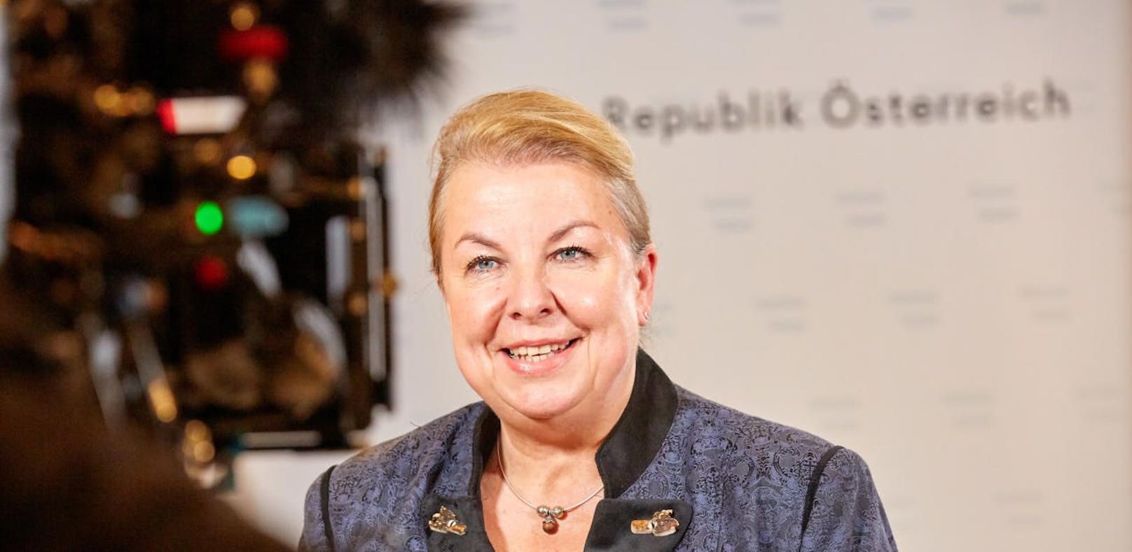 Gesundheits- Sozialministerin Beate Hartinger (FPÖ) verteidigt das Gesetz.