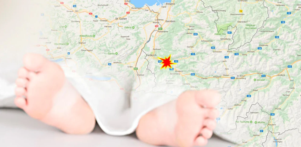 Baby tot im Auto: Es war stundenlang im Auto eingesperrt - tot durch die Hitze.