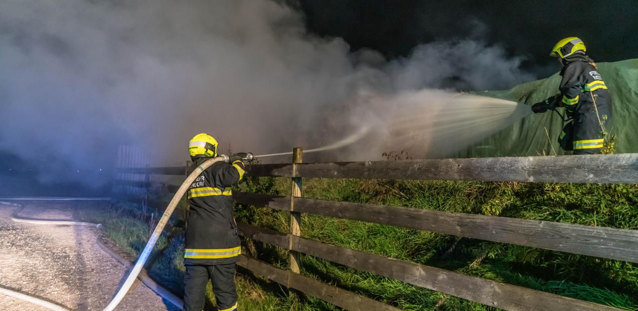 Heute.at - Feuerwehrmann soll Brände gelegt haben